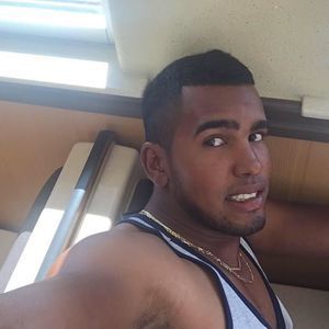 Meet your Posher, Alfre