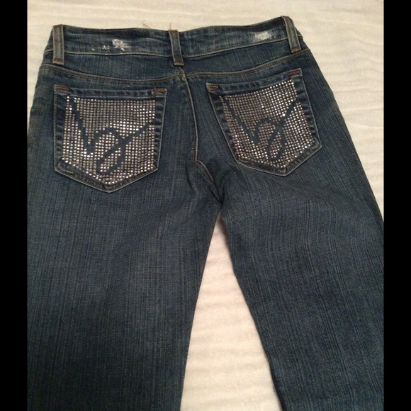 Jeans - Picture 3 of 4