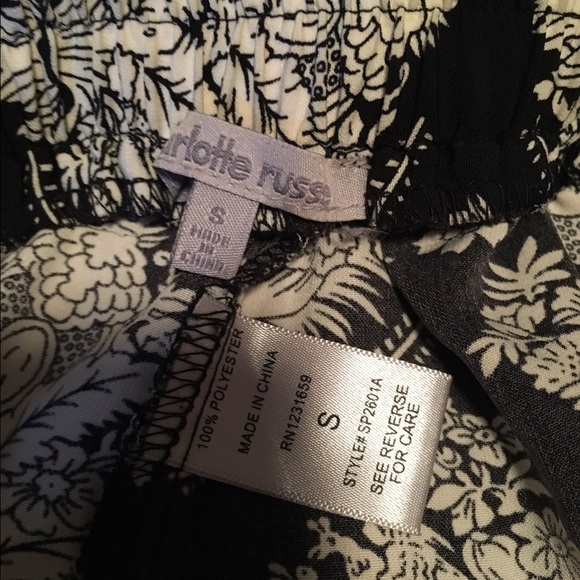 Patterned shorts - Picture 2 of 2