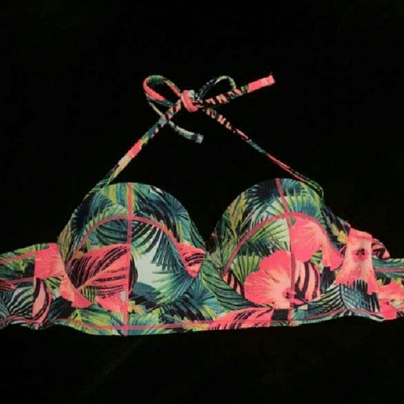 Tropical printed bikini top