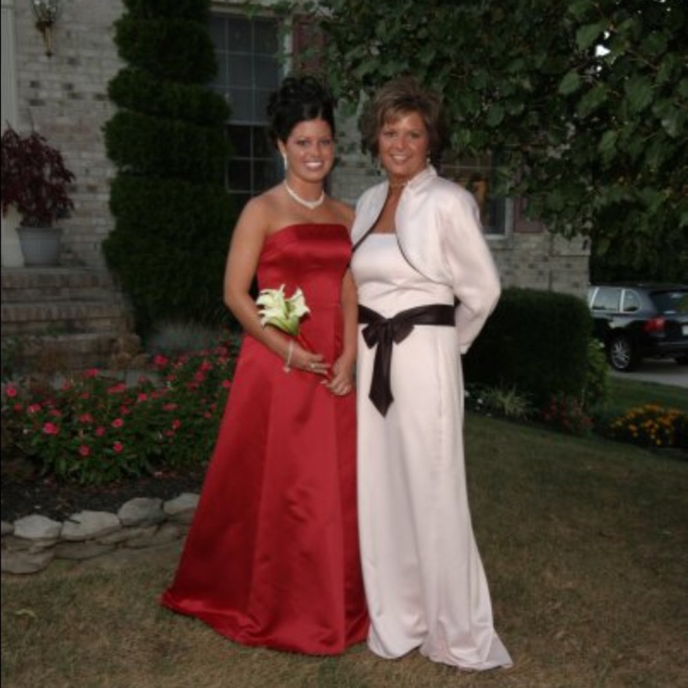 Davids Bridal dress,size 2. No stains/tears