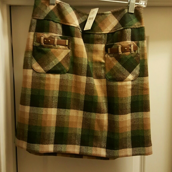 Ann Taylor Loft Knit skirt with plaid pattern