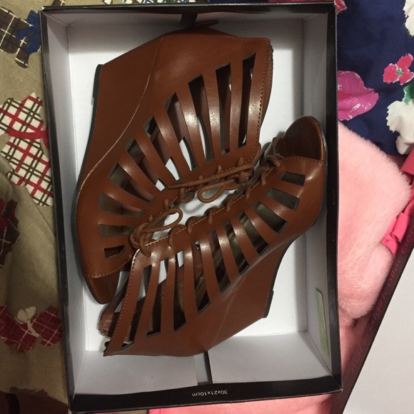 material girl cage wedge heels