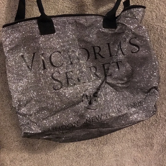 Victoria's secret sparkle tote- never used
