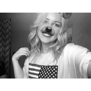 Meet your Posher, Ashleigh