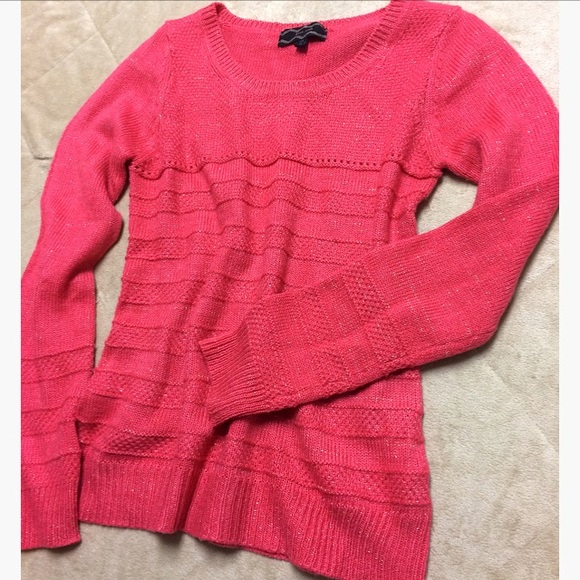 Pink Rose | Tops | Pink Rose Dark Pink Sweater Threaded W Gold Xs ...