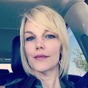 Meet your Posher, Kari