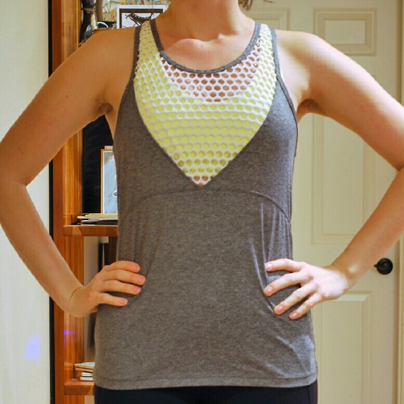 Lorna Jane mesh tank top