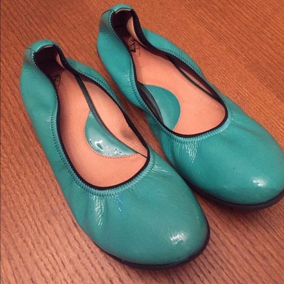 John Fluevog Turquoise Patent Flats Size 8.5