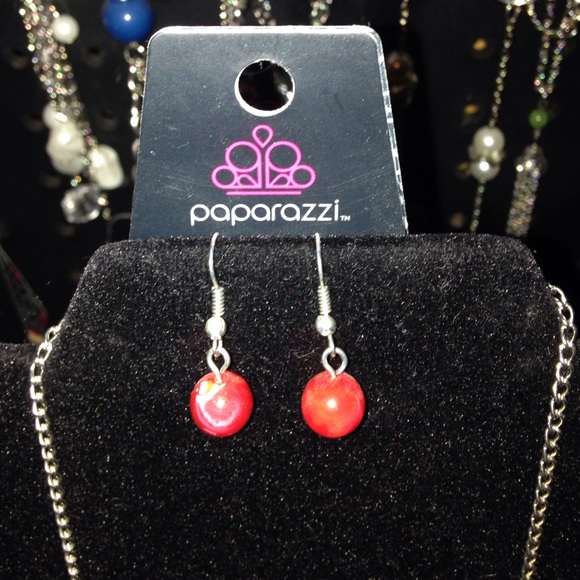 Paparazzi Jewelry - Picture 3 of 3