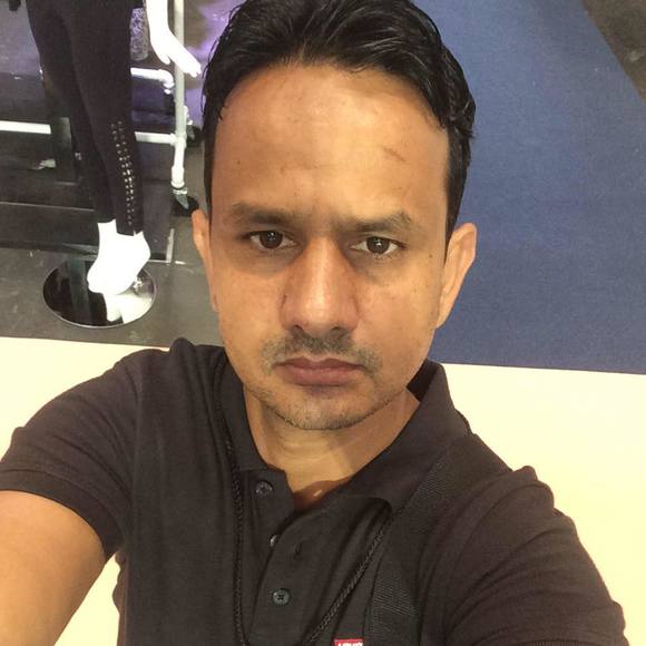 Meet your Posher, Malik - Picture 1 of 1