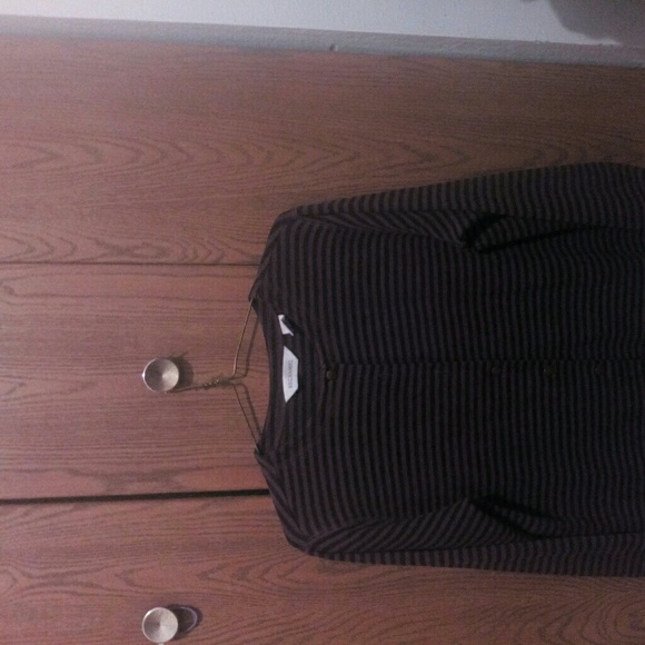 Sweater.size L... very good condition.
