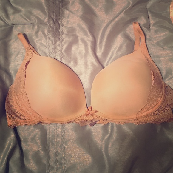 🎉SALE🎉Victoria's Secret Dream Angels Push Up Bra