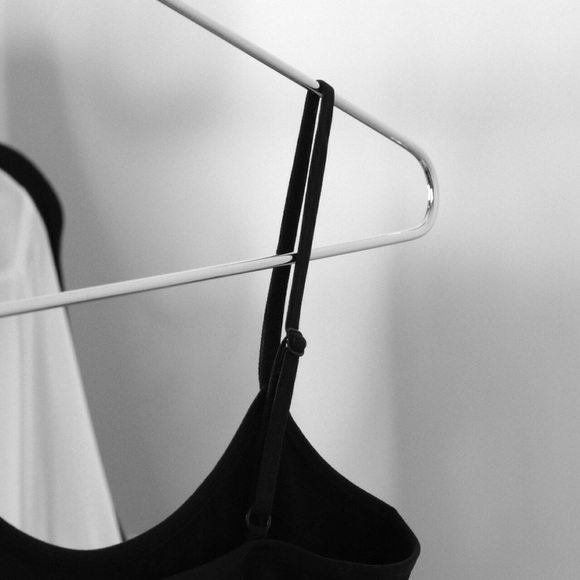 SoldOut11thStreet - Picture 2 of 4