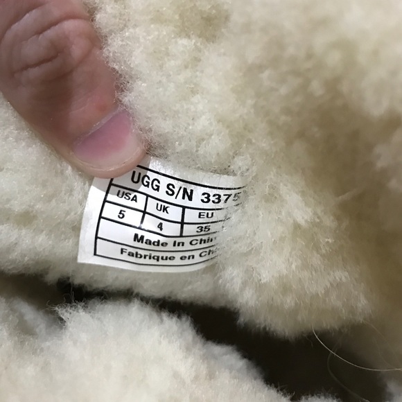 Ugg boots - Picture 3 of 4