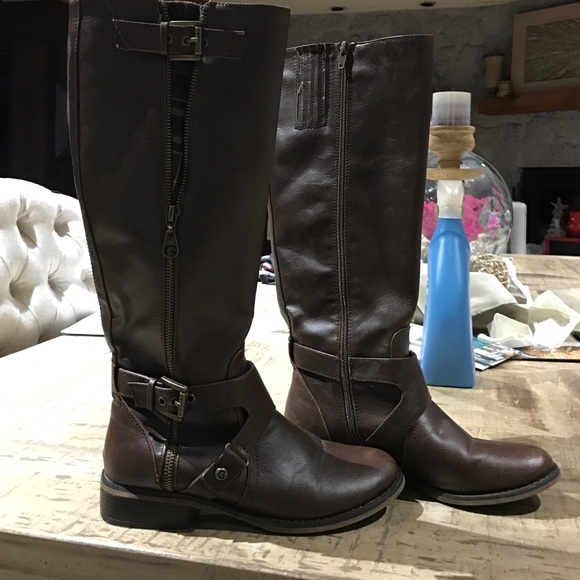 Guess riding boots size 7