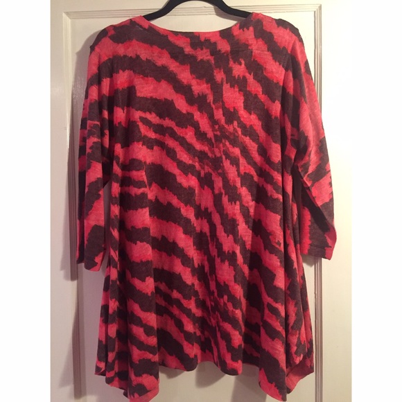 Nally & Millie Sharkbite Chevron Tunic - Picture 2 of 3