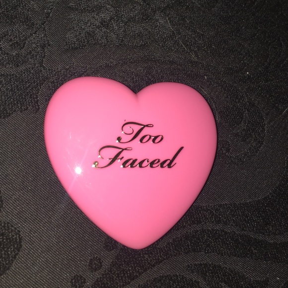 NEW! Too faced blush