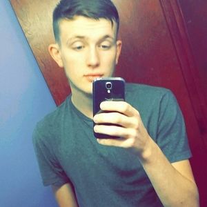 Meet your Posher, Chris