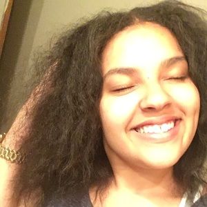 Meet your Posher, Alani