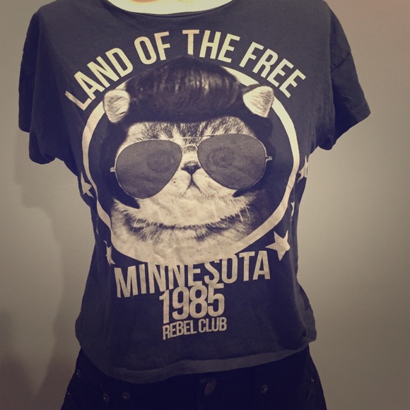 Cute shirt 1985 Rebel Club