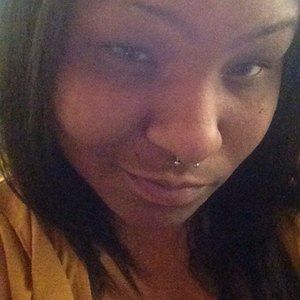 Meet your Posher, Zakiyyah