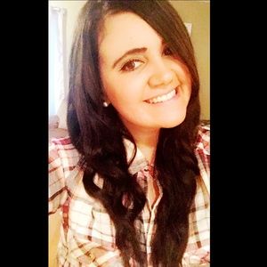 Meet your Posher, Tennille