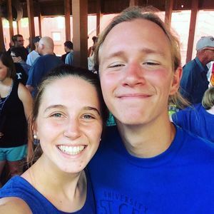 Meet your Posher, Casey