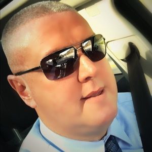 Meet your Posher, Dwayne