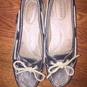 Sperry pewter Metallic flats 6.5