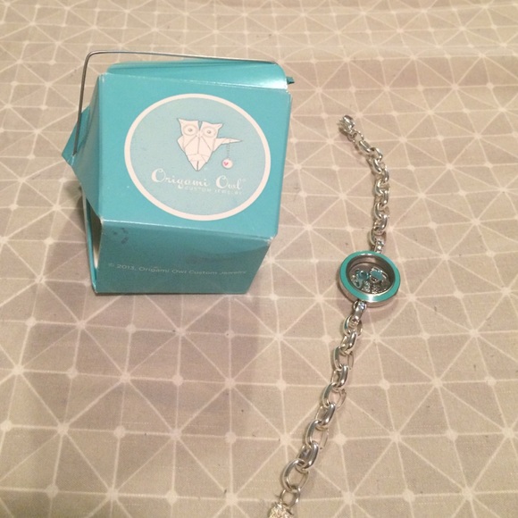 Origami Owl Bracelet with original box