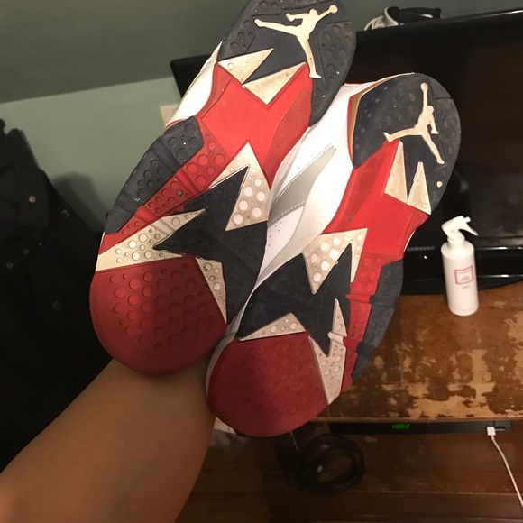 Jordan 7s - Picture 2 of 3