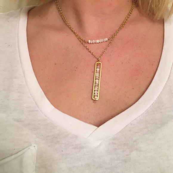 CV DESIGNS mother of pearl column drop necklace - Picture 3 of 3