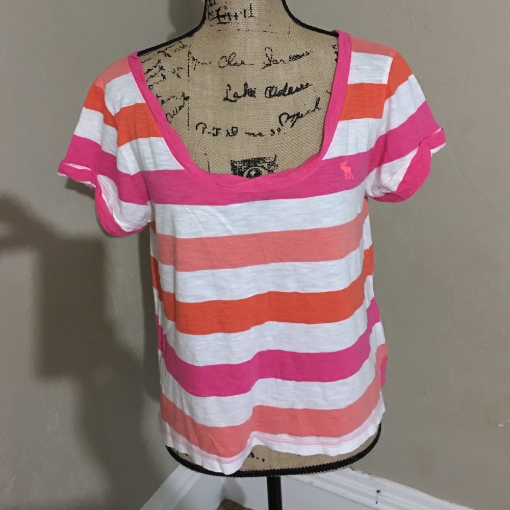 Abercrombie & Fitch size Medium top