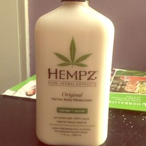 Hempz body lotion