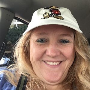 Meet your Posher, Sherry