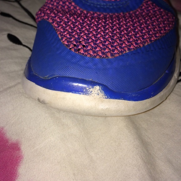 nike free runs - Picture 4 of 4