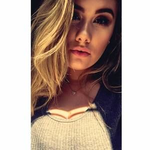 Meet your Posher, Julianne