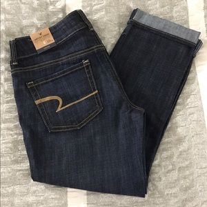 NWT American Eagle Jeans Artist Crop Size 6