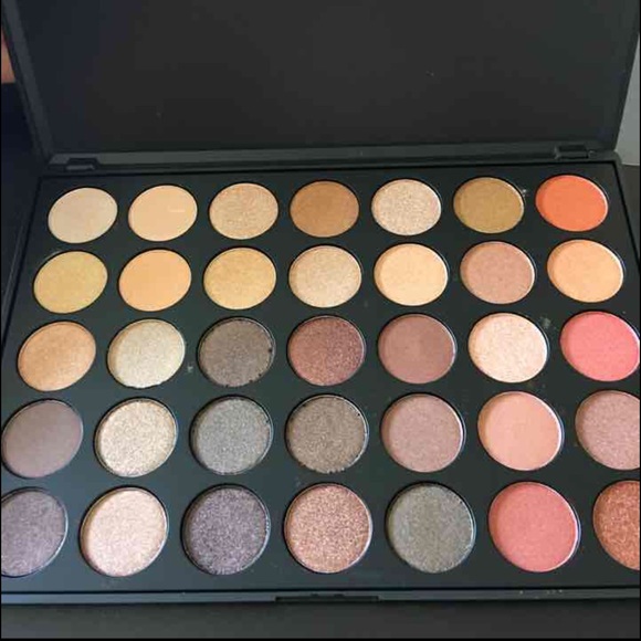 Morphe 350S eye shadow palette
