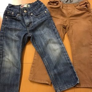 Two pair of toddler Boy jeans size 3t