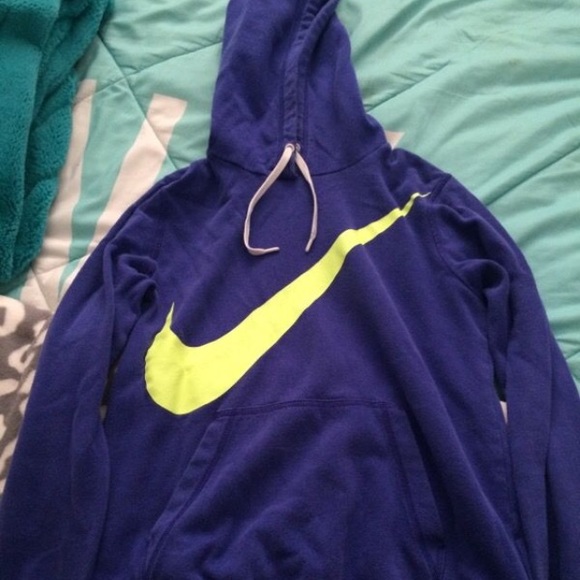 Womens nike sweatshirt