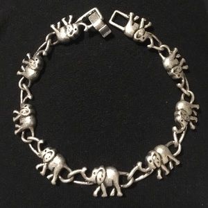 Silver Elephant bracelet!