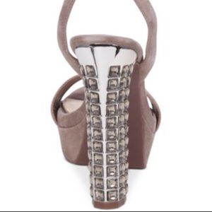 JS Banda Slater Heels Size 10