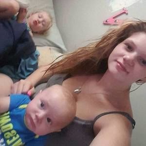 Meet your Posher, Kayla