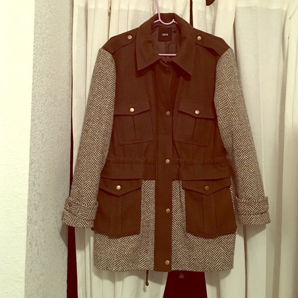 Multi-pocket Peacoat