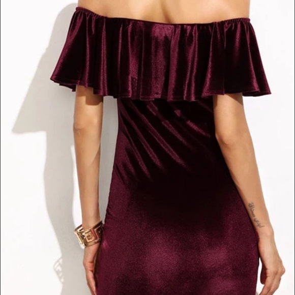 Beautiful dresses for a beautiful price ❤️ - Picture 2 of 2