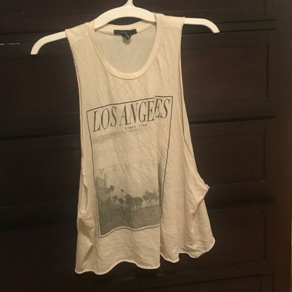 LA muscle tee