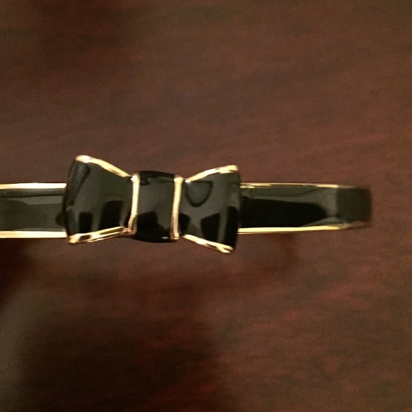 Kate Spade Bow Bracelet - Picture 3 of 4