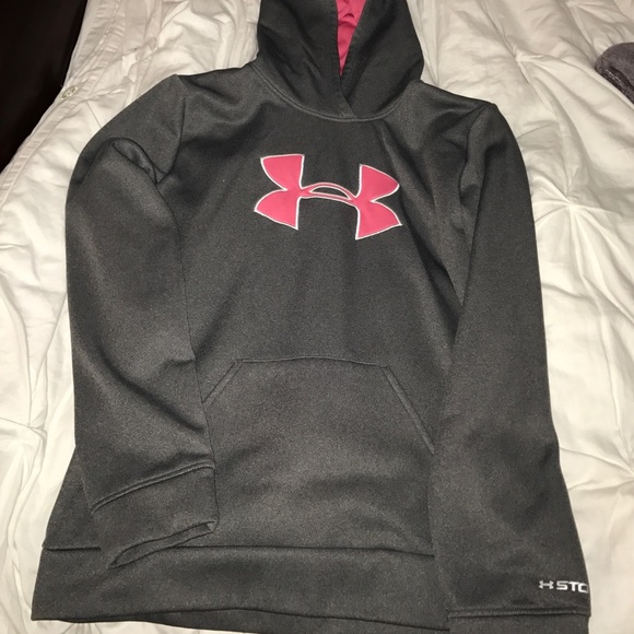 S/XS Under Armour Sweatshirt